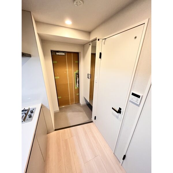 THE MUSIC COURT2階1K 玄関の画像