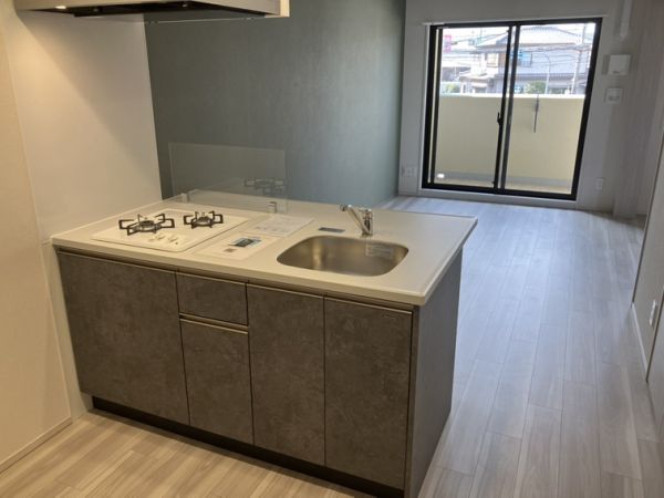 ブランシエスタ南吹田パークサイド2階1LDK リビングの画像