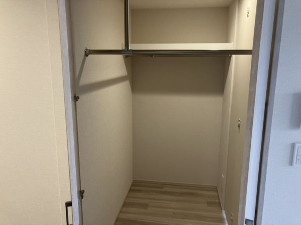 ブランシエスタ南吹田パークサイド2階1LDK 収納の画像