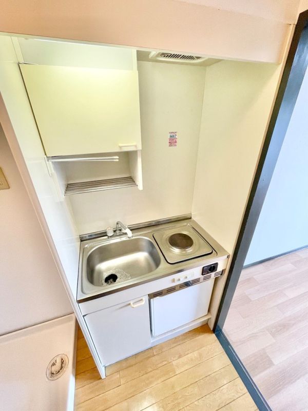 メゾン・ド・ポプラ3階1K キッチンの画像