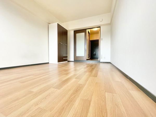 メゾン・ド・ポプラ3階1K リビングの画像