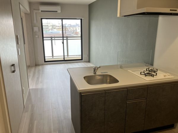 ブランシエスタ南吹田パークサイド4階1LDK リビングの画像