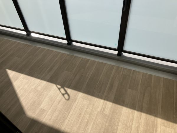 ブランシエスタ南吹田パークサイド5階1LDK ベランダの画像