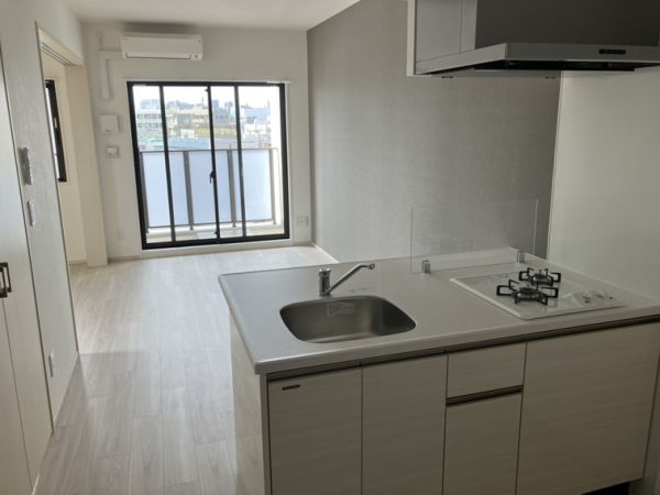 ブランシエスタ南吹田パークサイド5階1LDK リビングの画像