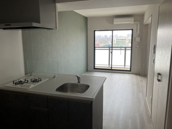 ブランシエスタ南吹田パークサイド6階1LDK リビングの画像