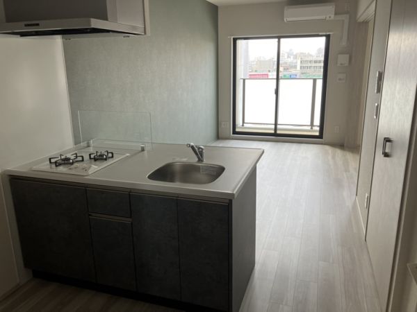 ブランシエスタ南吹田パークサイド6階1LDK リビングの画像