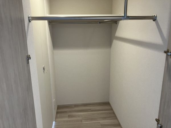 ブランシエスタ南吹田パークサイド6階1LDK 収納の画像