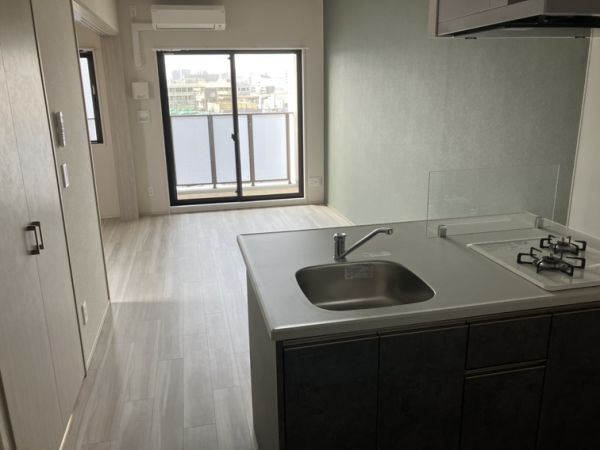 ブランシエスタ南吹田パークサイド6階1LDK リビングの画像