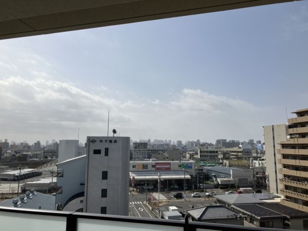 ブランシエスタ南吹田パークサイド7階1LDK 景観の画像