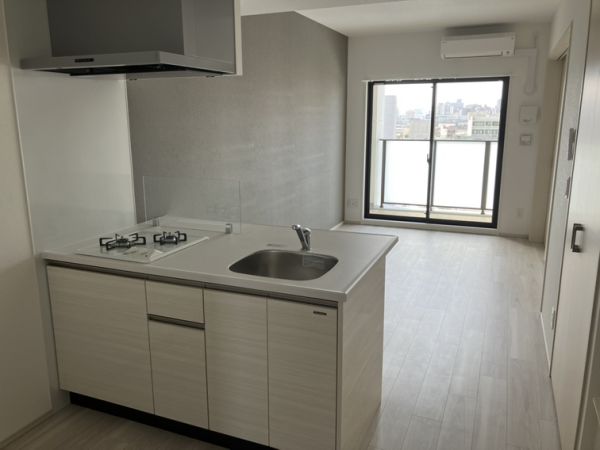 ブランシエスタ南吹田パークサイド7階1LDK リビングの画像