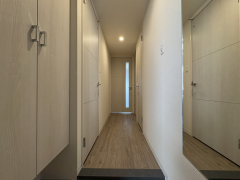 アウトフィールド海老江4階2LDK 玄関の画像