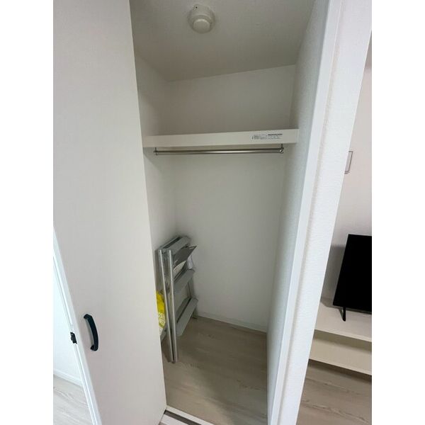 エヌエムキャトフヴァン5階1R 収納の画像