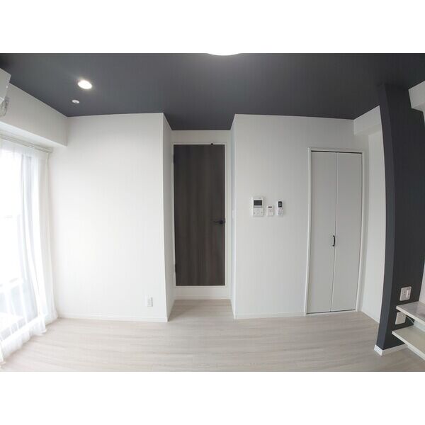 エヌエムキャトフヴァン2階1R リビングの画像