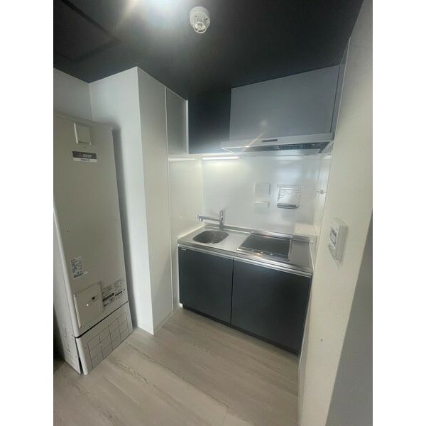 エヌエムキャトフヴァン1階1R キッチンの画像