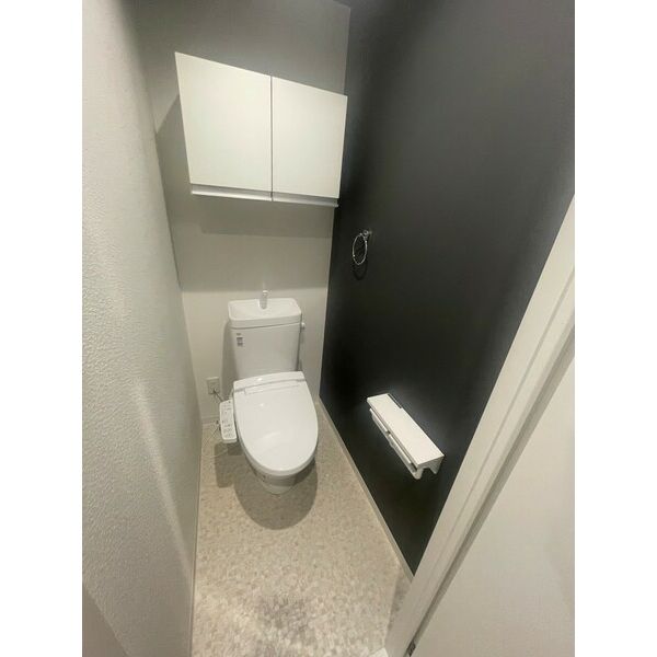 エヌエムキャトフヴァン1階1R トイレの画像