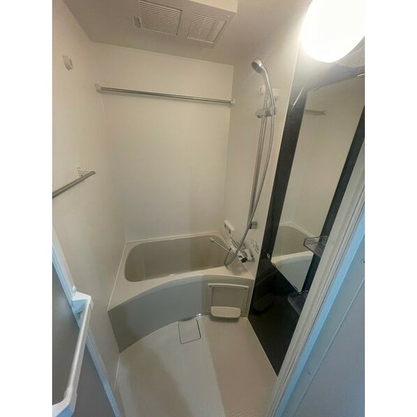 エヌエムキャトフヴァン1階1R お風呂の画像