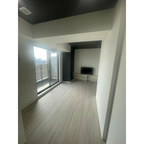 エヌエムキャトフヴァン10階1R リビングの画像