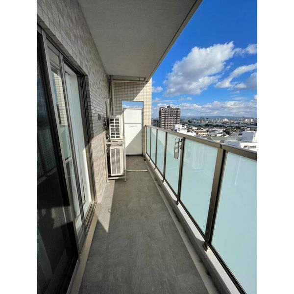 エヌエムキャトフヴァン9階1R ベランダの画像