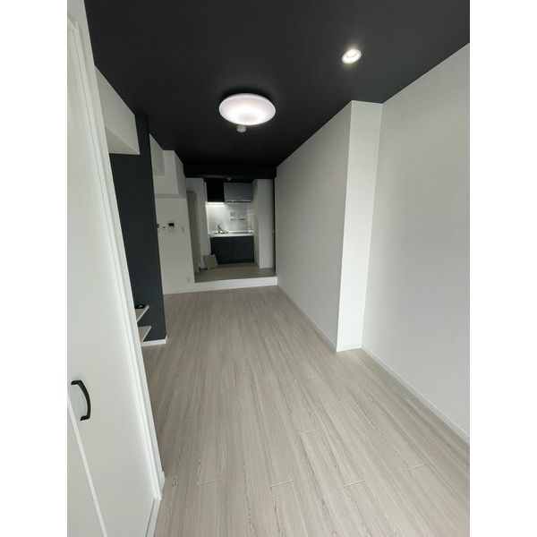 エヌエムキャトフヴァン6階1R 部屋①の画像