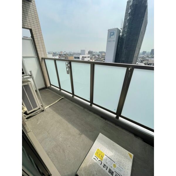 エヌエムキャトフヴァン6階1R ベランダの画像