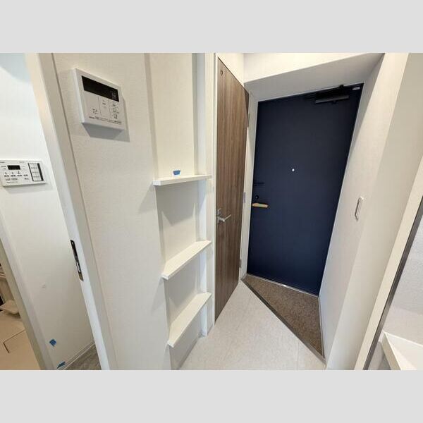 パークヒルズ天保山Moe06階1K 玄関の画像