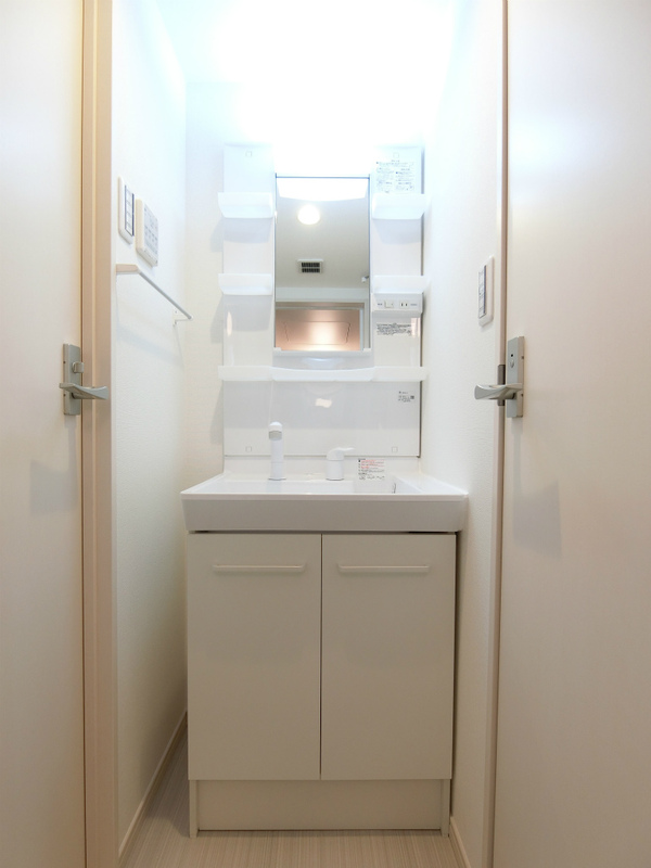 リブリ・ゼフィランサス1階1K 洗面所の画像