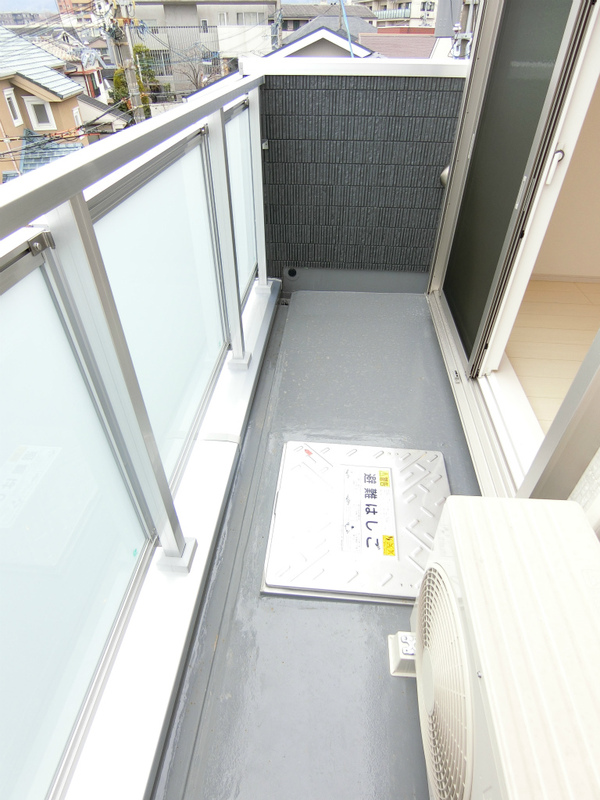 リブリ・ゼフィランサス1階1K ベランダの画像