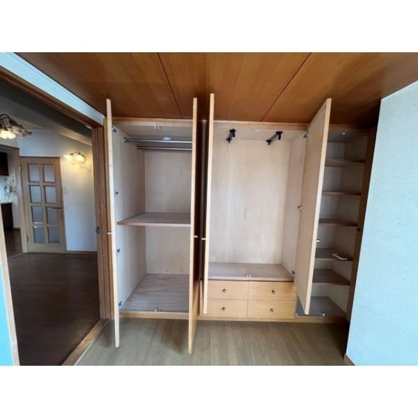 グランベール7階4LDK以上 収納の画像