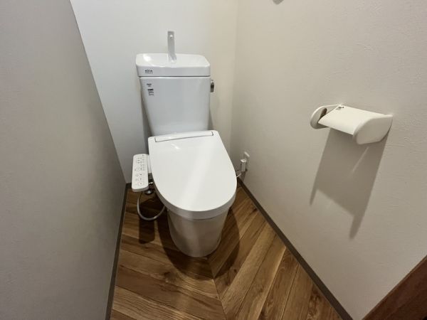 豊中緑丘パークマンション2階3LDK トイレの画像