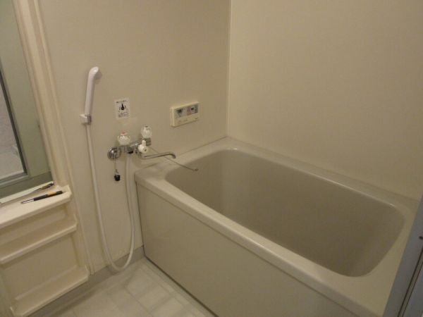 グレーシア大西6階3LDK お風呂の画像