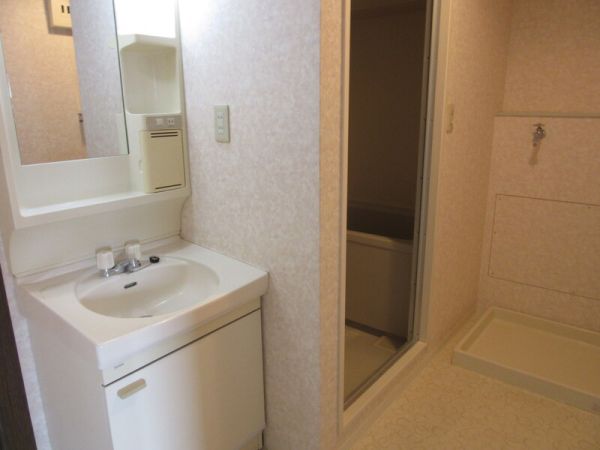グレーシア大西6階3LDK 洗面所の画像