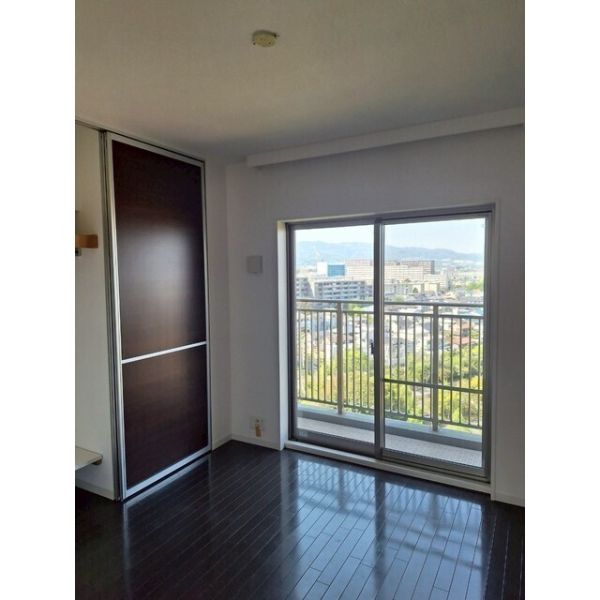 新千里桜ヶ丘メゾンシティ弐番館11階3LDK 部屋②の画像