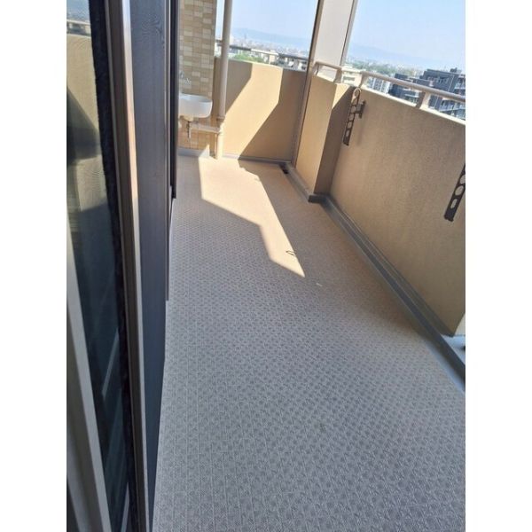 新千里桜ヶ丘メゾンシティ弐番館11階3LDK ベランダの画像