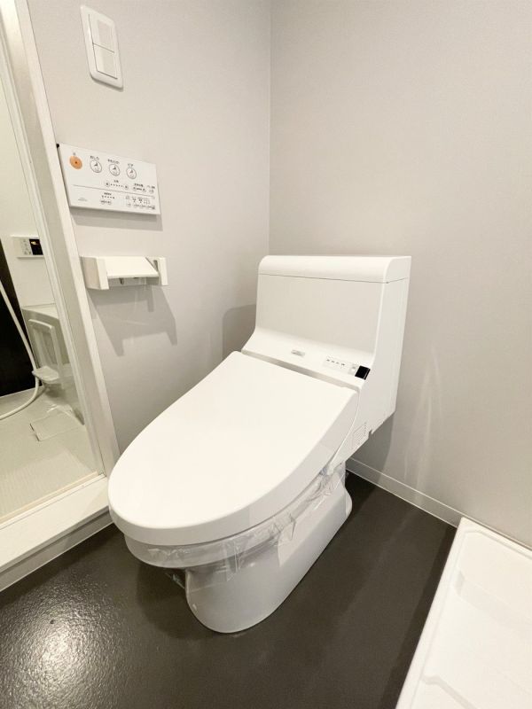 ボルツァーノ2階1R トイレの画像