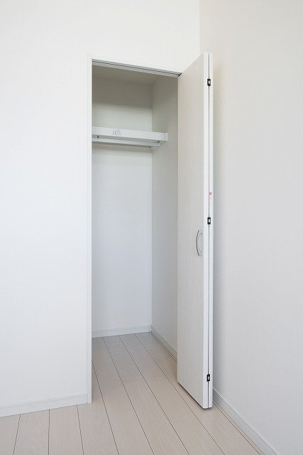 ボルツァーノ2階1R 収納の画像