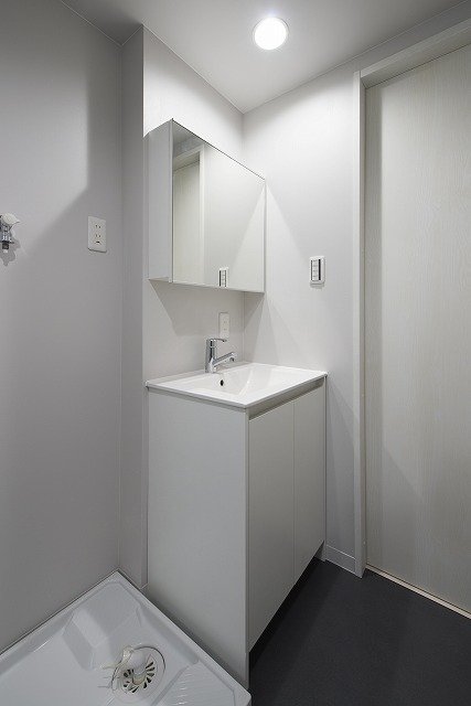 ボルツァーノ1階1R 洗面所の画像