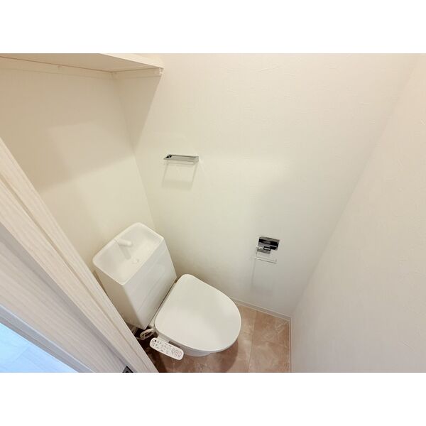 GROOVE豊中レジデンス3階1LDK トイレの画像