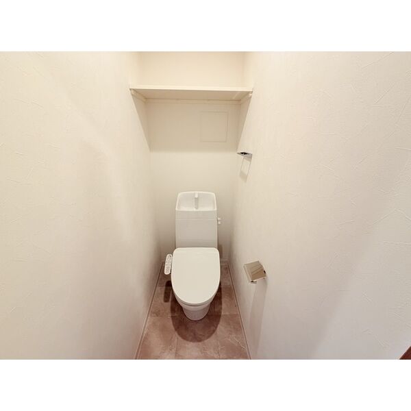 GROOVE豊中レジデンス4階1LDK トイレの画像