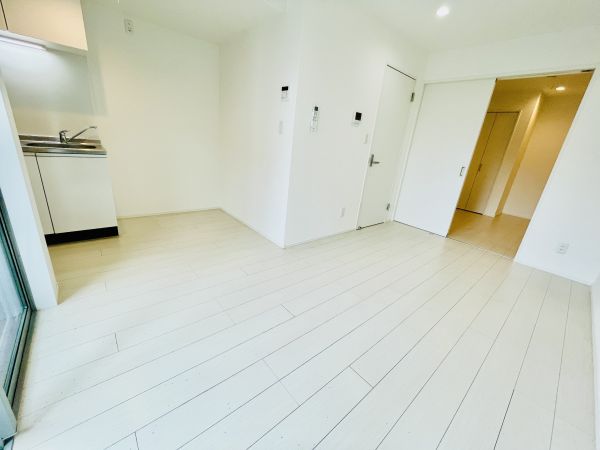 アークティカ小路ン3階1LDK 部屋①の画像