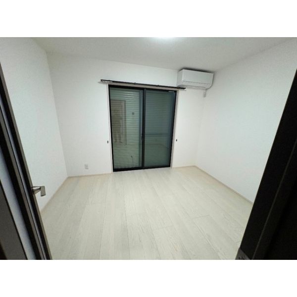 ＲＮ平野3階1K リビングの画像