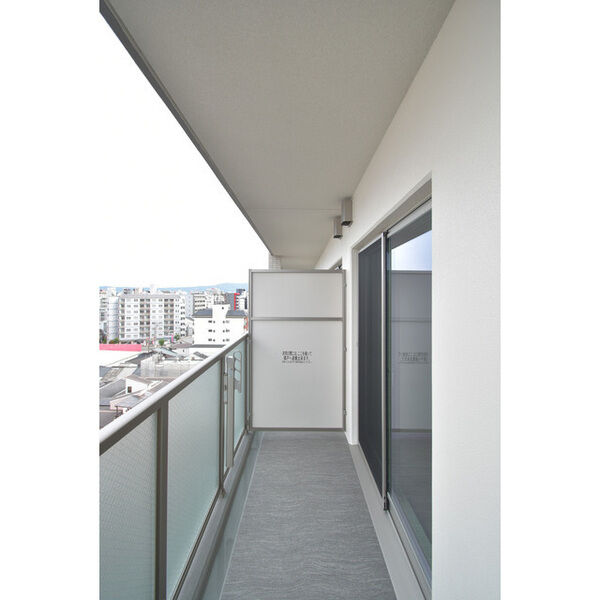 	リアライズ今里南9階1LDK ベランダの画像