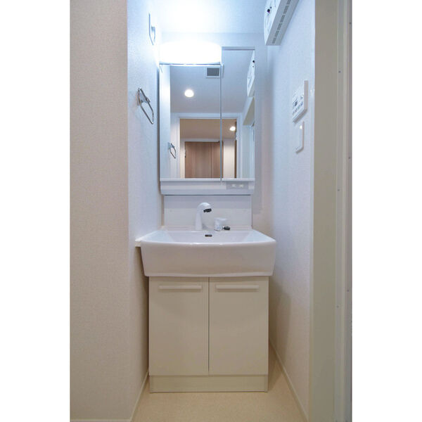 	リアライズ今里南09階1LDK 洗面所の画像