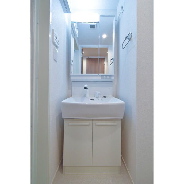 	リアライズ今里南6階1LDK 洗面所の画像