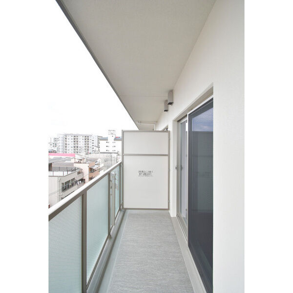 	リアライズ今里南6階1LDK ベランダの画像