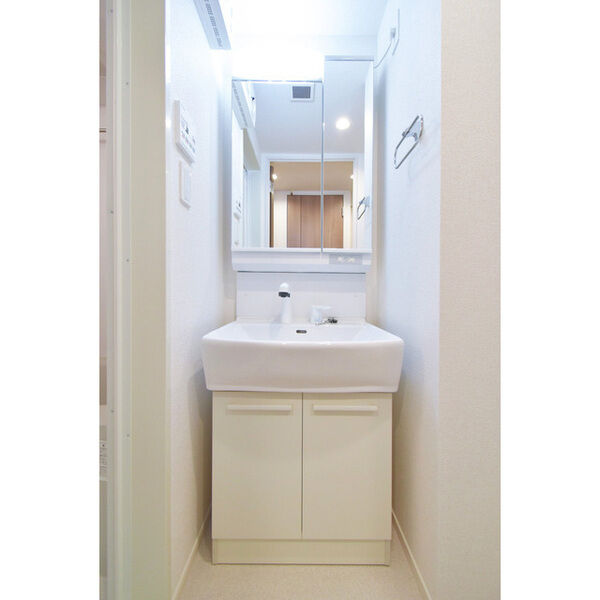 	リアライズ今里南6階1LDK 洗面所の画像