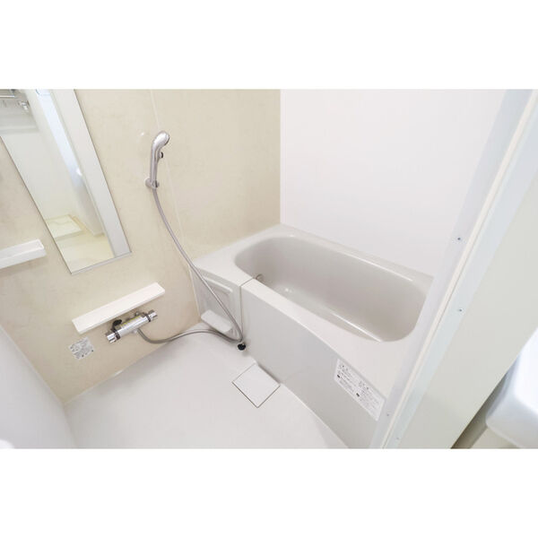 	リアライズ今里南1階1LDK お風呂の画像