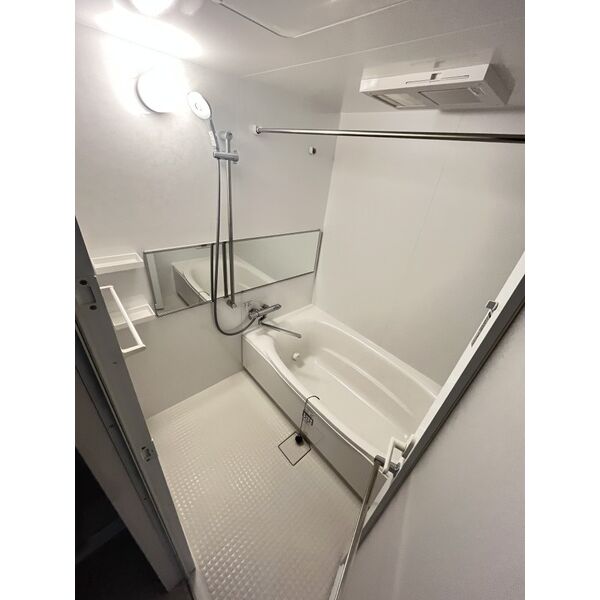 スプランディッド天王寺SOUTH3階2LDK お風呂の画像