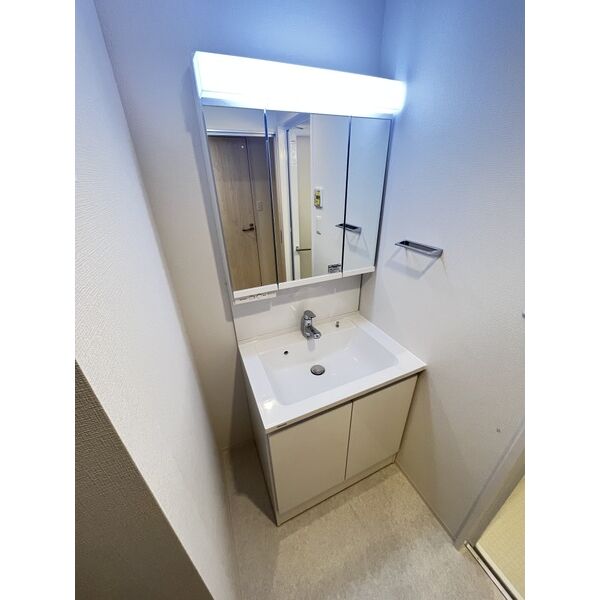 スプランディッド天王寺SOUTH3階1LDK 洗面所の画像