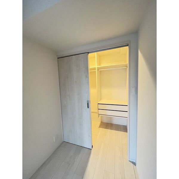 スプランディッド天王寺SOUTH3階1LDK 収納の画像