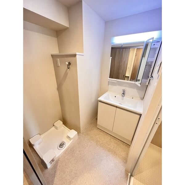 スプランディッド天王寺SOUTH6階1LDK 洗面所の画像